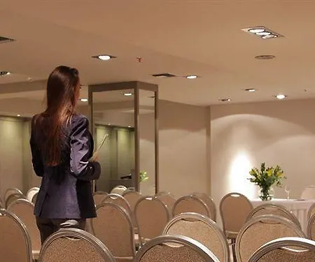 Di Tania 4* אוריוקסטרו