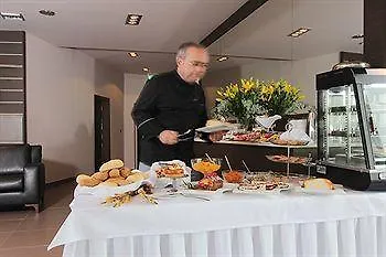 מלון Di Tania