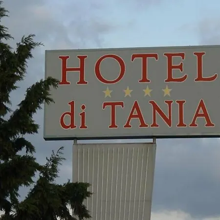 מלון Di Tania 4*